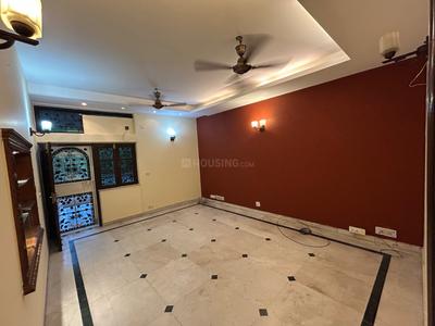 Hall Image of 800 Sq.ft 2 BHK Builder Floor for rent in Lajpat Nagar New Delhi for Rs. 45000