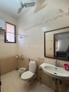Bathroom Image of 1600 Sq.ft 4 BHK Villa for rent in Gotri Vadodara for Rs. 75000