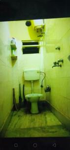 Bathroom Image of 830 Sq.ft 2 BHK Apartment / Flat for sale in Shalimar Howrah for Rs. 3000000