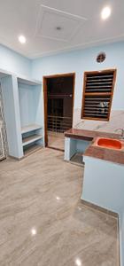 Image of 1400 Sq.ft 4 BHK Apartment / Flat for rent in Sector 13, Gurgaon for Rs. 28000