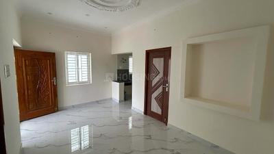 Hall Image of 700 Sq.ft 2 BHK Independent House for sale in Red Hills Chennai for Rs. 3500000