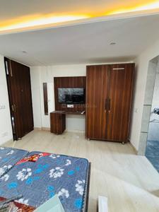 1 RK Independent Builder Floor