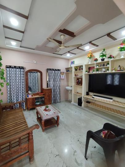 2 floor Building  Main Image 1