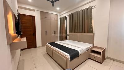 Image of Shft-In PG &amp; CoLiving in Sector 70, Noida