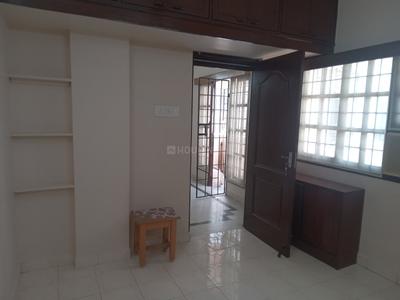 Bedroom Image of 1205 Sq.ft 3 BHK Apartment / Flat for rent in T Nagar Chennai for Rs. 55000