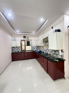 Kitchen Image of 2000 Sq.ft 2 BHK Builder Floor for rent in Patel Nagar Dehradun for Rs. 25000