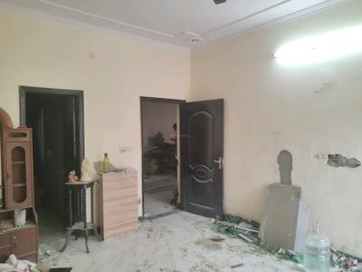 Bedroom Image of 2115 Sq.ft 3 BHK Builder Floor for sale in Sector 49 Faridabad for Rs. 14500000