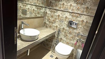 Image of 2200 Sq.ft 3 BHK Builder Floor for rent in New Friends Colony, New Delhi for Rs. 178000