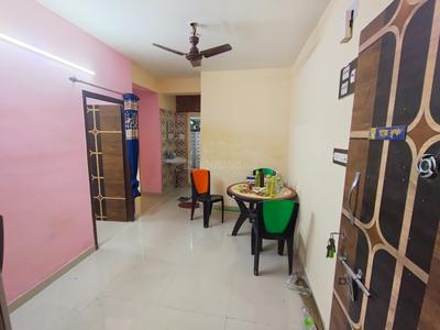 Living Room Image of 850 Sq.ft 2 BHK Apartment / Flat for rent in Vivekananda Apartment, Kaikhali Kolkata for Rs. 12000