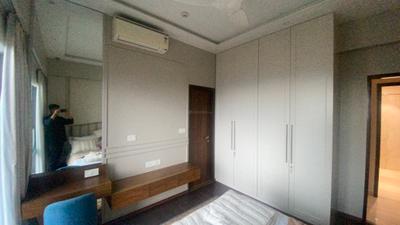 Bedroom Image of 1250 Sq.ft 3 BHK Apartment / Flat for rent in Piramal Mahalaxmi South Tower, Worli Mumbai for Rs. 251000