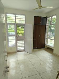 Bedroom Image of 1800 Sq.ft 3 BHK Apartment / Flat for rent in DDA Shubham Apartment, Sector 12 Dwarka New Delhi for Rs. 38000