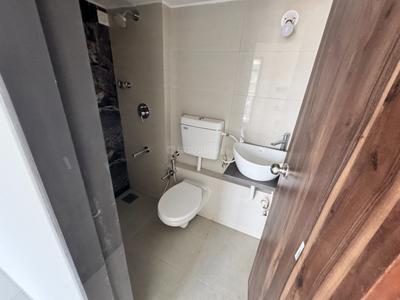 Bathroom Image of 925 Sq.ft 2 BHK Apartment / Flat for sale in Mansarovar Ariana, Vasai West Vasai for Rs. 5800000