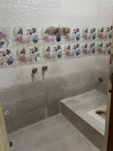 Bathroom Image of 1600 Sq.ft 3 BHK Builder Floor for rent in Miyapur Hyderabad for Rs. 24000