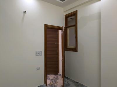 Bedroom Image of 750 Sq.ft 2 BHK Builder Floor for sale in DLF Ankur Vihar Ghaziabad for Rs. 2255998