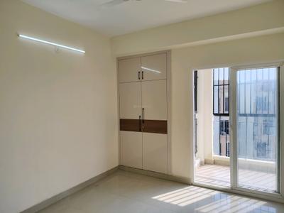 Bedroom Image of 1045 Sq.ft 3 BHK Apartment / Flat for rent in Amrapali Dream Valley 2, Noida Extension Greater Noida for Rs. 21100