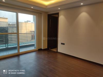 Bedroom Image of 4950 Sq.ft 4 BHK Builder Floor for sale in Punjabi Bagh New Delhi for Rs. 100000000