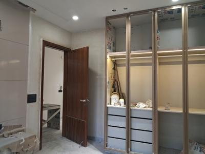 Bedroom Image of 1800 Sq.ft 3 BHK Builder Floor for sale in Paschim Vihar New Delhi for Rs. 37600000