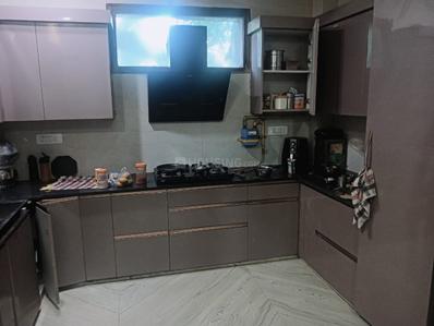 Kitchen Image of 2000 Sq.ft 3 BHK Builder Floor for rent in Sector 26 Noida for Rs. 60000
