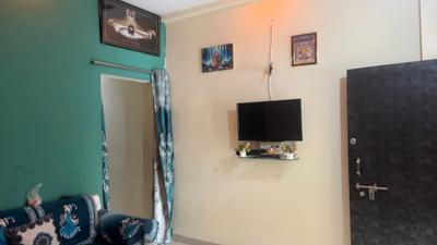 Living Room Image of 650 Sq.ft 1 BHK Independent House for sale in Amrapali Modern Township, Rau Indore for Rs. 2400000