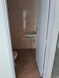 Bathroom Image of 1000 Sq.ft 3 BHK Apartment / Flat for sale in Shalimar Howrah for Rs. 5900000