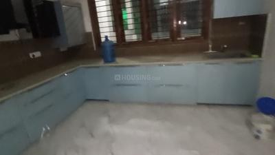 Kitchen Image of 1500 Sq.ft 3 BHK Builder Floor for rent in Sunderpur Varanasi for Rs. 25000