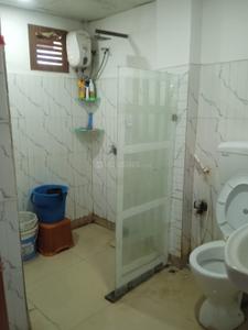 Bathroom Image of 1900 Sq.ft 5 BHK Independent House for sale in Ballygunge Kolkata for Rs. 16000000