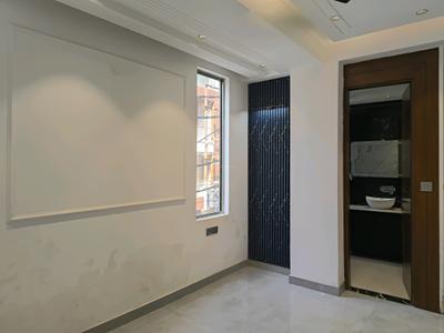 Bedroom Image of 2000 Sq.ft 4 BHK Builder Floor for sale in Kaushambi Ghaziabad for Rs. 23500000