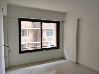 Bedroom Image of 2335 Sq.ft 3 BHK Apartment / Flat for sale in Shivalik Green View, Shantigram Ahmedabad for Rs. 16000000