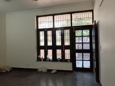 Bedroom Image of 2000 Sq.ft 5 BHK Independent House for sale in Phi III Greater Noida for Rs. 49000000