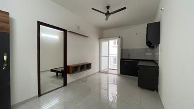 Living Room Image of 600 Sq.ft 1 BHK Apartment / Flat for rent in Whitefield Bengaluru for Rs. 23000
