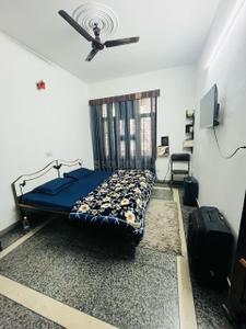 Bedroom Image of 1800 Sq.ft 6 BHK Independent House for sale in Sector 15 Gurgaon for Rs. 50000000