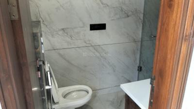 Image of 1850 Sq.ft 3 BHK Builder Floor for sale in Paschim Vihar, New Delhi for Rs. 37500000