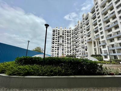 Image of 1270 Sq.ft 2 BHK Apartment / Flat for rent in Nayantara Presidency, Indira Nagar, Nashik for Rs. 22000