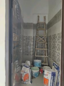 Common Bathroom Image of 600 Sq.ft 2 BHK Independent House for sale in Lal Kuan Ghaziabad for Rs. 3500000