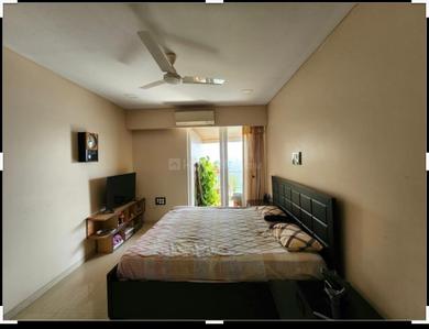 Bedroom Image of 2500 Sq.ft 4 BHK Duplex for sale in Spark Desai Oceanic, Worli Mumbai for Rs. 115000000