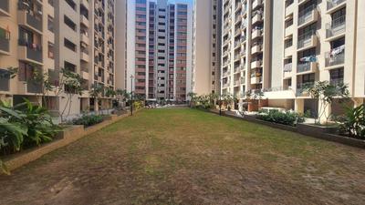 Image of 1210 Sq.ft 2 BHK Apartment / Flat for sale in Sun Atmosphere, Shela, Ahmedabad for Rs. 6000000