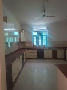 Kitchen Image of 3500 Sq.ft 3 BHK Builder Floor for rent in NDA RWA, Sector 51 Noida for Rs. 63000