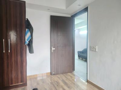 Bedroom Image of 1650 Sq.ft 3 BHK Apartment / Flat for rent in Freedom Fighters Enclave New Delhi for Rs. 35000