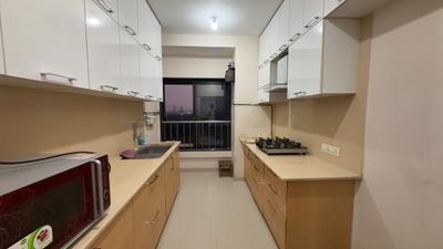 Kitchen Image of 1350 Sq.ft 2 BHK Apartment / Flat for rent in Godrej Platinum, Vikhroli East Mumbai for Rs. 115000