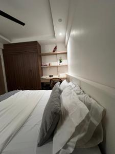 Bedroom Image of 1560 Sq.ft 3 BHK Apartment / Flat for rent in Jodhpur Park Kolkata for Rs. 65000