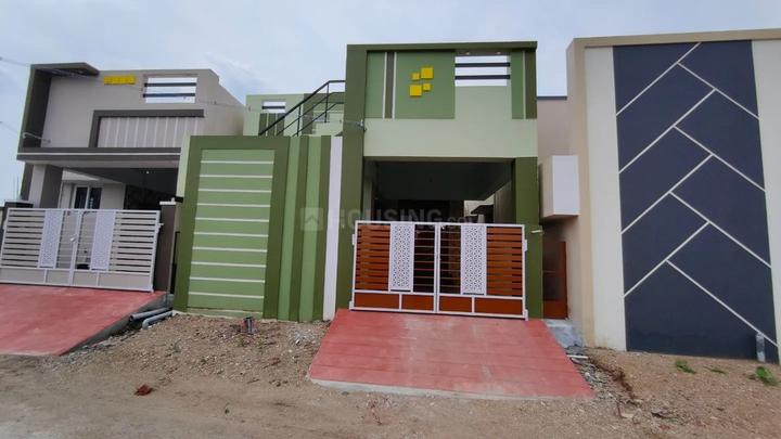 Selvi green square Main Image 1