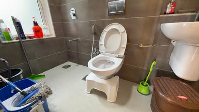 Image of 1100 Sq.ft 2 BHK Apartment / Flat for rent in Rustomjee Erika, Bandra East, Mumbai for Rs. 125000