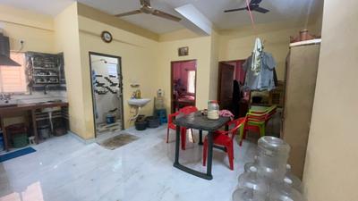 Living Room Image of 657 Sq.ft 2 BHK Apartment / Flat for sale in Keshtopur Kolkata for Rs. 2400000