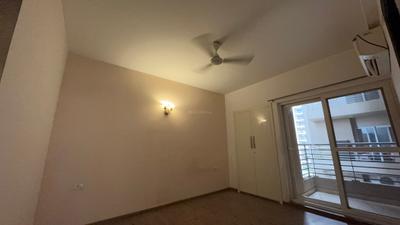Bedroom Image of 1827 Sq.ft 3 BHK Apartment / Flat for rent in ABA Cleo County, Sector 121 Noida for Rs. 66000