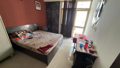 Bedroom Image of 1260 Sq.ft 2 BHK Apartment / Flat for sale in Bulland Heights, Crossings Republik Ghaziabad for Rs. 7500000