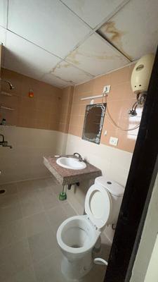 Image of 1418 Sq.ft 2.5 BHK Apartment / Flat for rent in Logix Blossom County, Sector 137, Noida for Rs. 35000