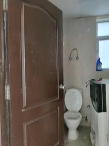 Common Bathroom Image of 585 Sq.ft 1 BHK Apartment / Flat for sale in Aditya Urban Homes by Aditya Builders &amp; Developers, Bamheta Village Ghaziabad for Rs. 3050000