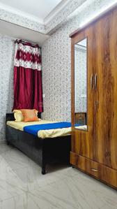 Bedroom Image of Shyam Vandana Boys PG  in Sector 16, Noida