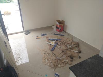 1 RK Independent Builder Floor