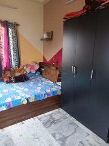 Bedroom Image of 800 Sq.ft 2 BHK Apartment / Flat for rent in Paschim Putiary Kolkata for Rs. 18000